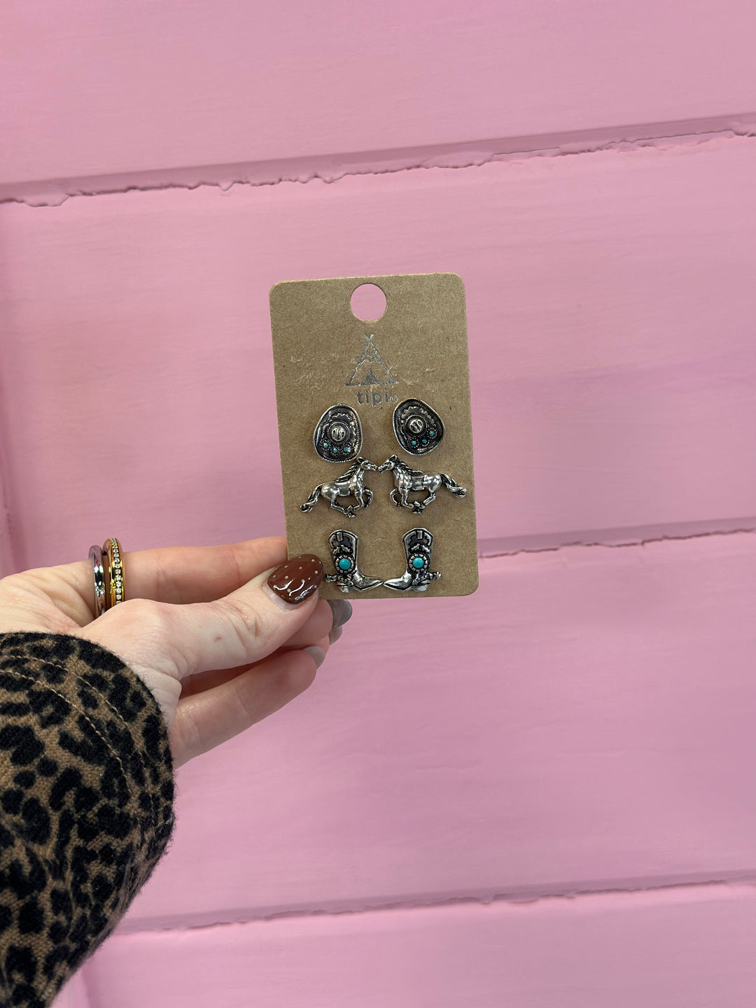 Headed West Earring Set