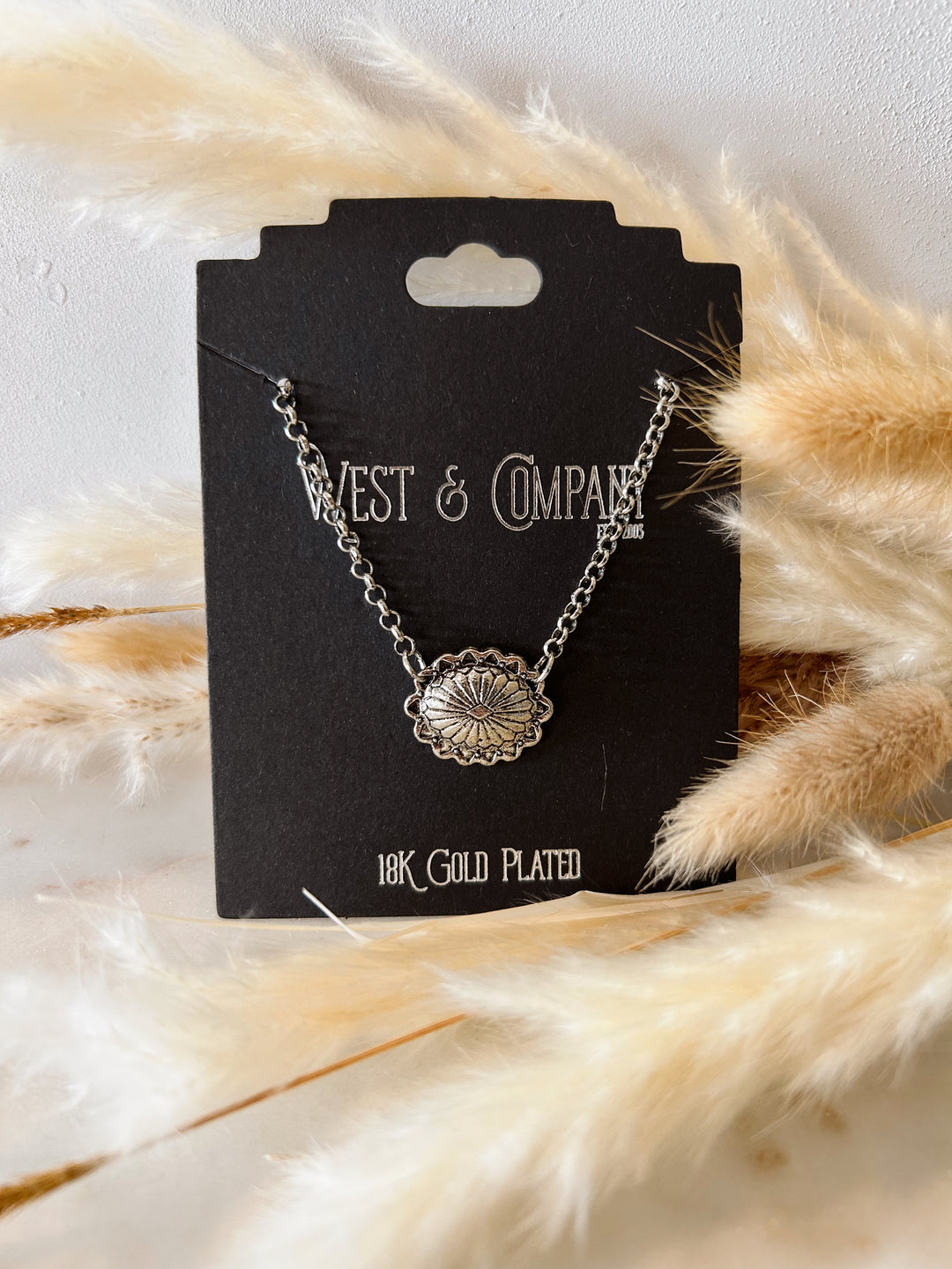 The Dainty Concho Necklace