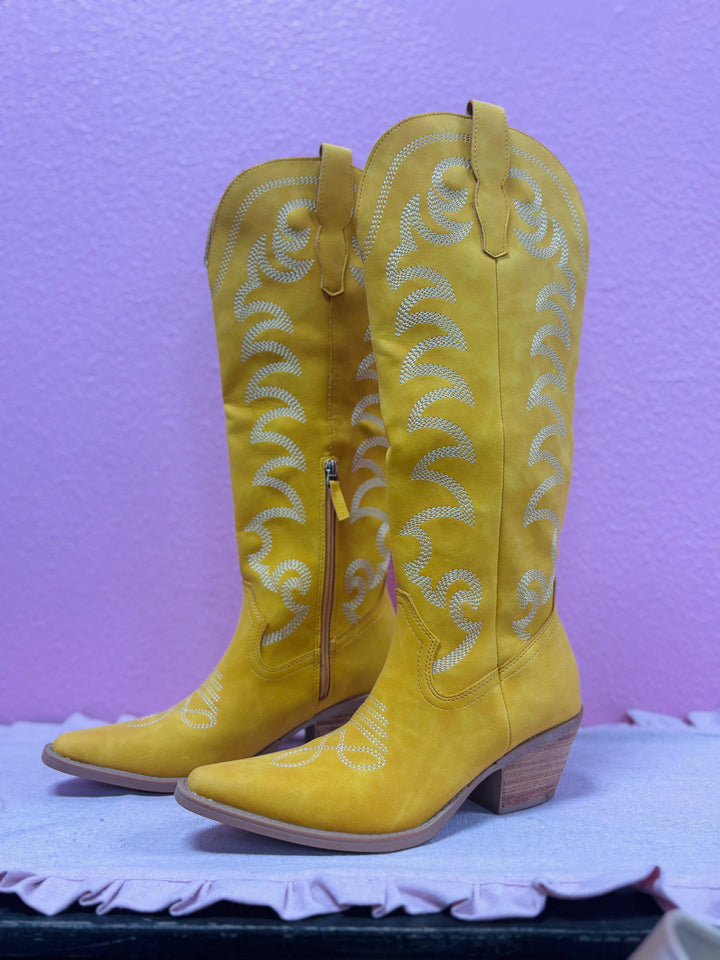 Faye Mustard Cowboy Boots