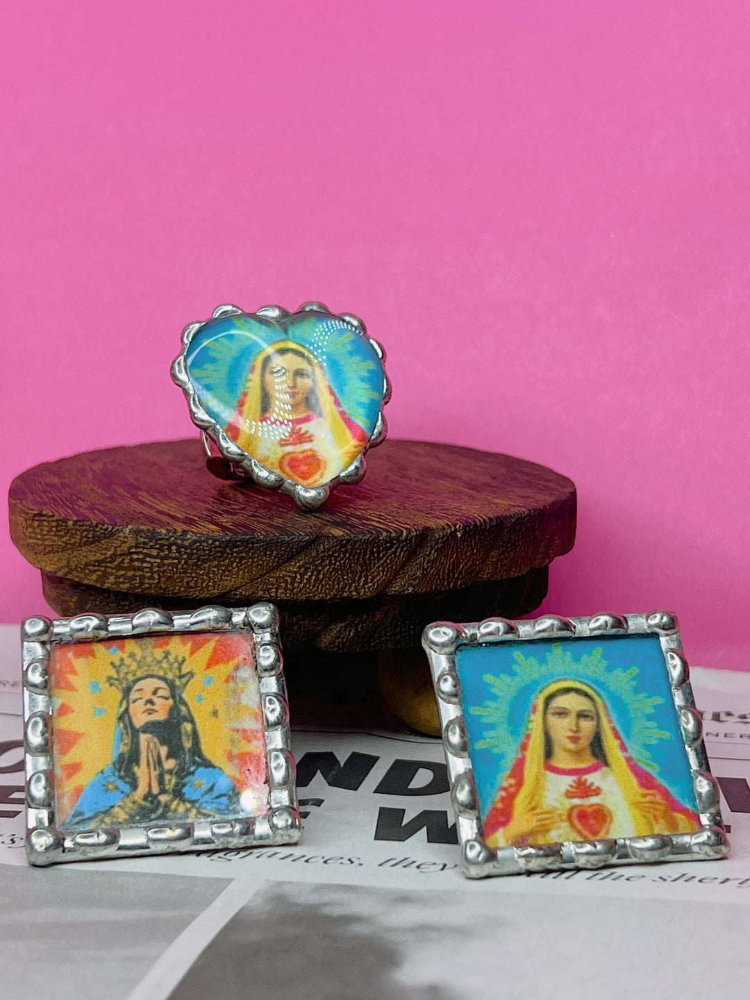 The Saint Glitterali Ring