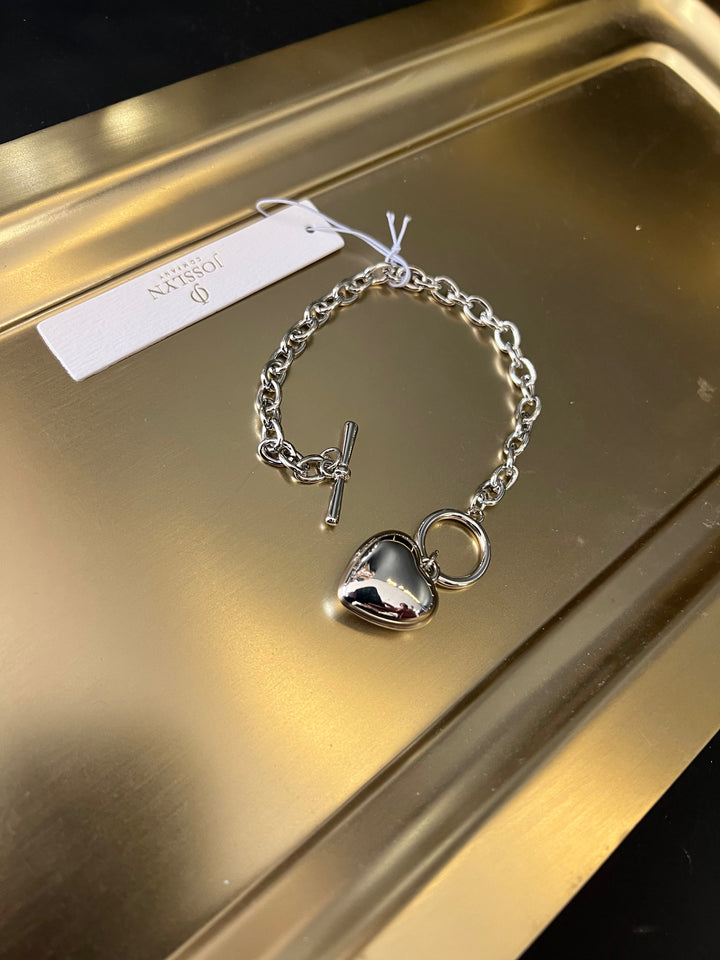 Hearts On My Sleeve Bracelet