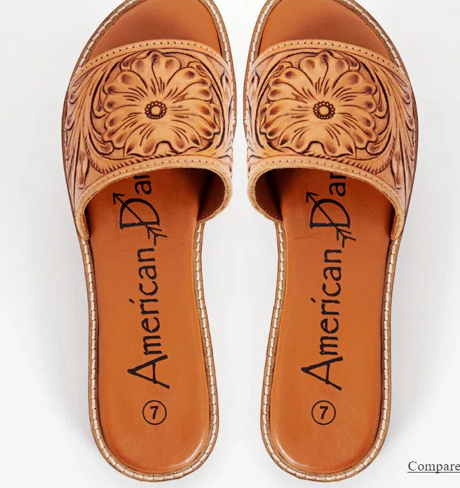 The Winnie Leather Slides