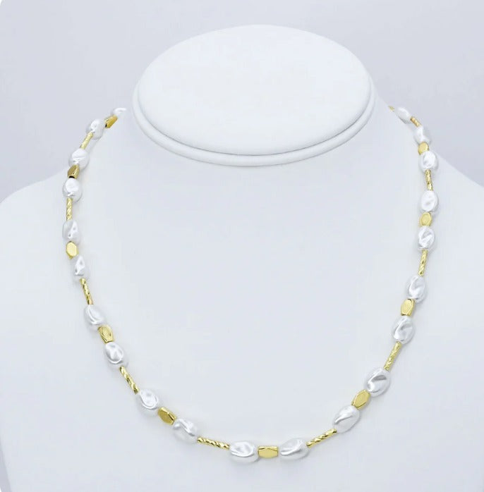 Sunlit Pearl Necklace