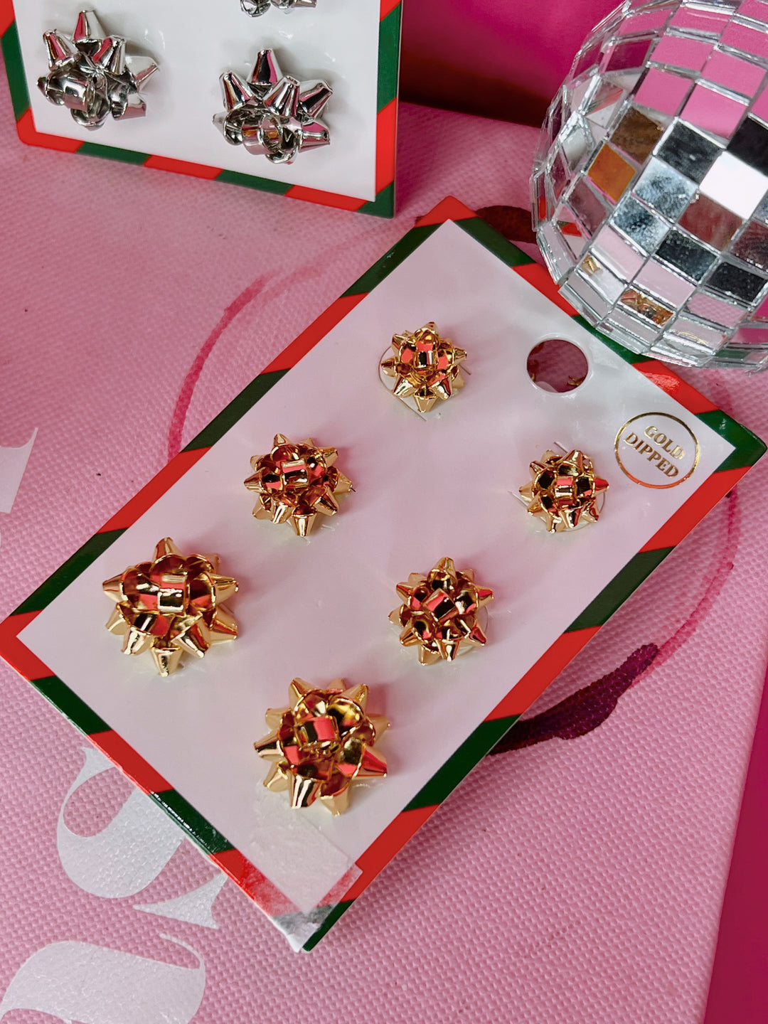 I'm The Gift Bow Stud Set
