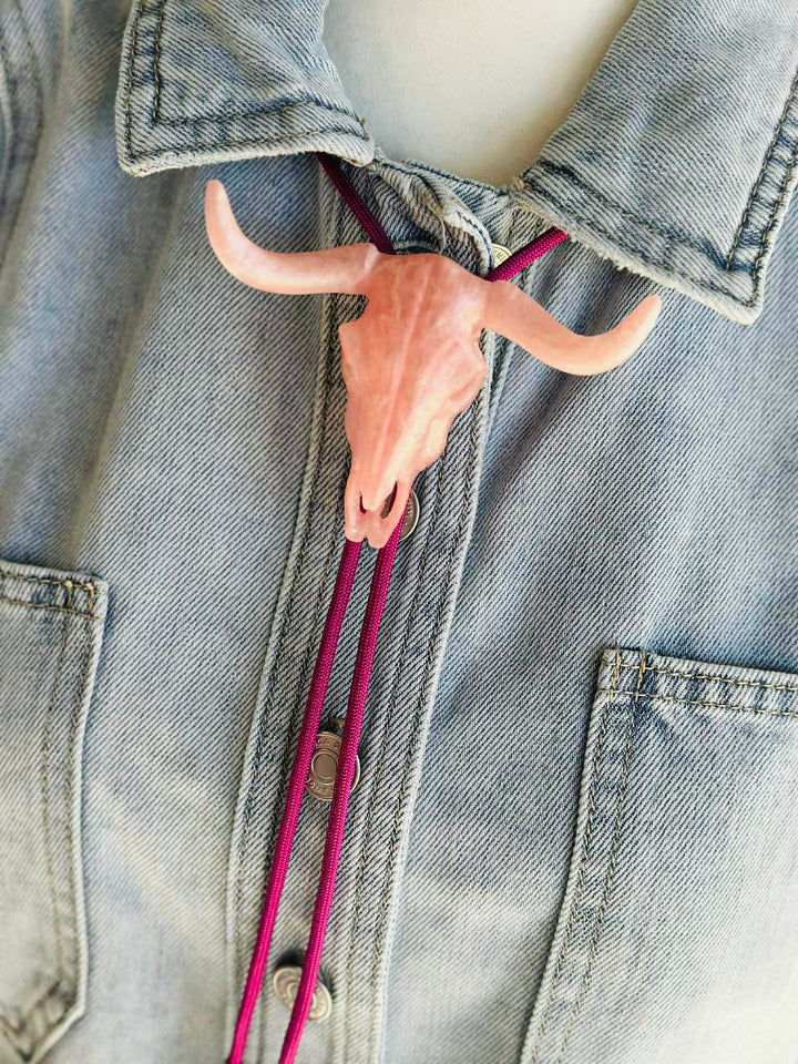 The Longhorn Tassel Bolo