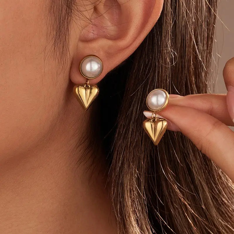 Pearly Love Puffy 18K Heart Earrings
