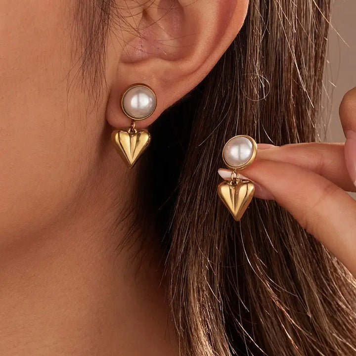 Pearly Love Puffy 18K Heart Earrings