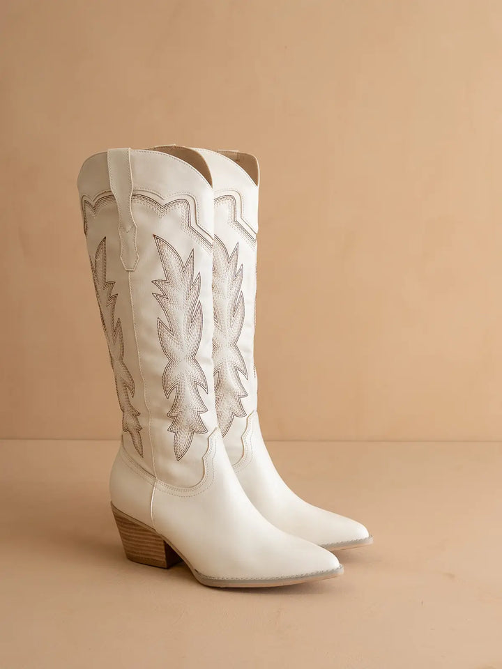 The Ainsley White Cowboy Boot