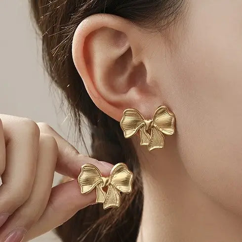 Knot Your Average Gold Bow Earrings