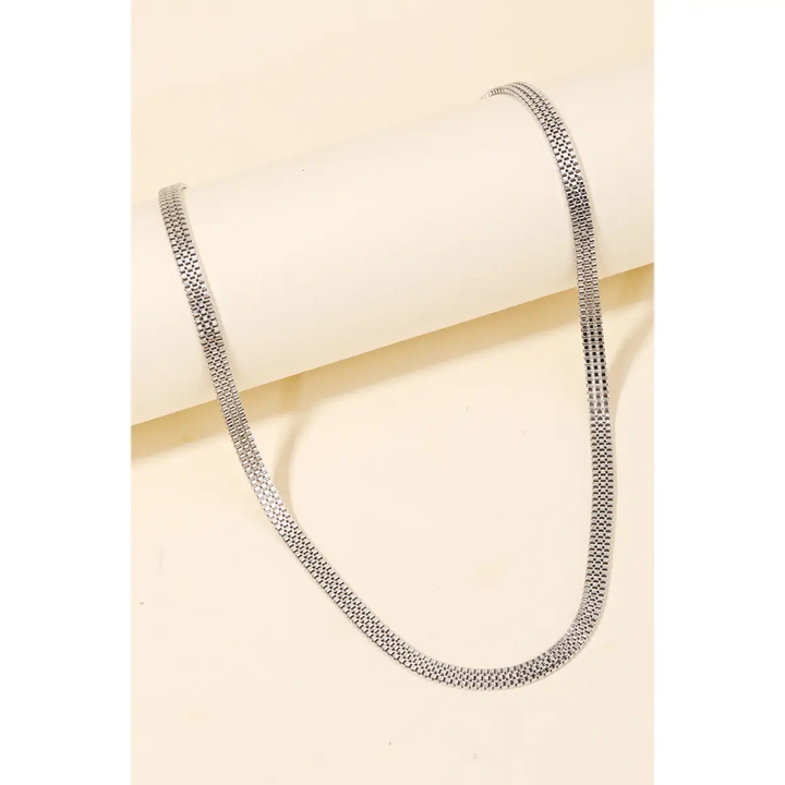 Nylah Chain Link Necklace