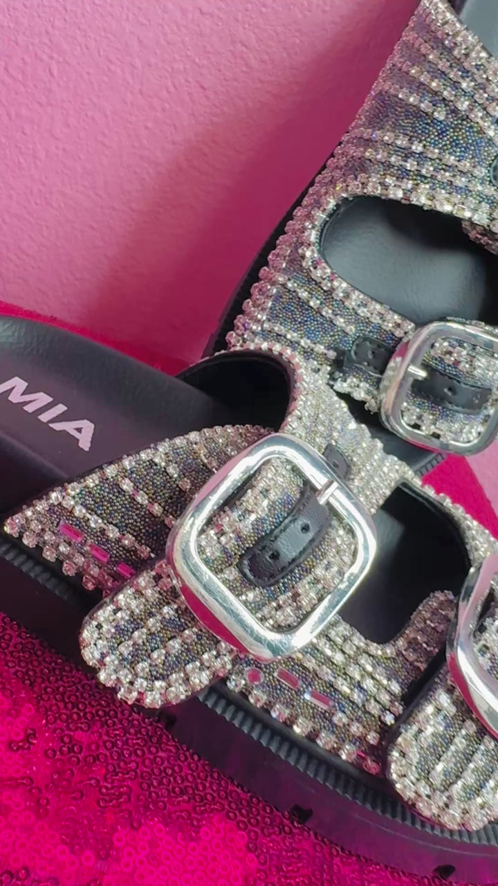 Fit for A Queen Sandal Slides