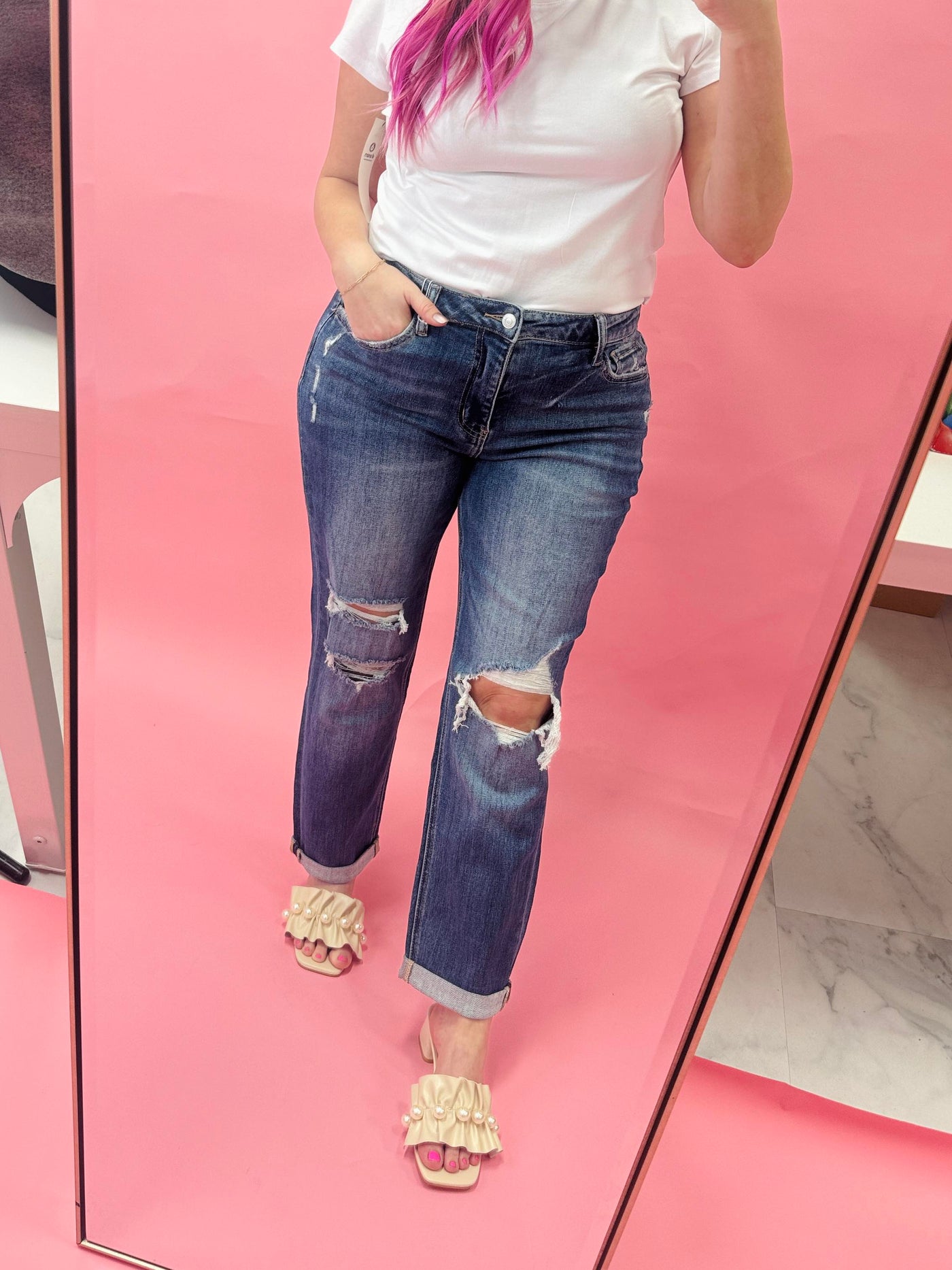 The Rowan Distressed Jeans