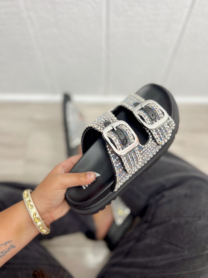 Fit for A Queen Sandal Slides