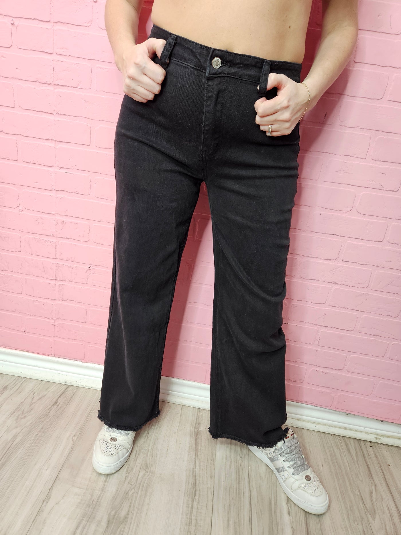 The Avery Crop Wide Leg Jeans