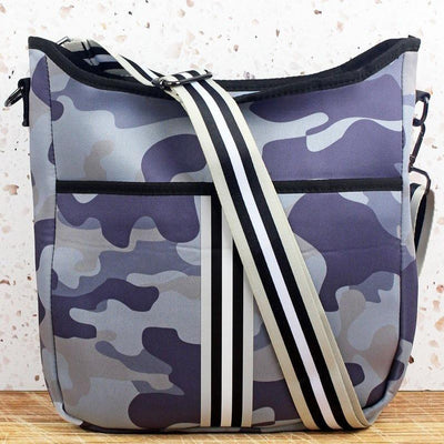 Wilder Camo Neoprene Crossbody Purse//2 Colors