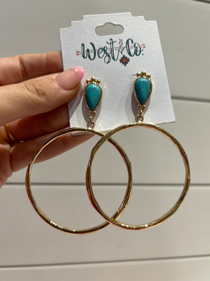 The Allyson Gold Hoop Earrings