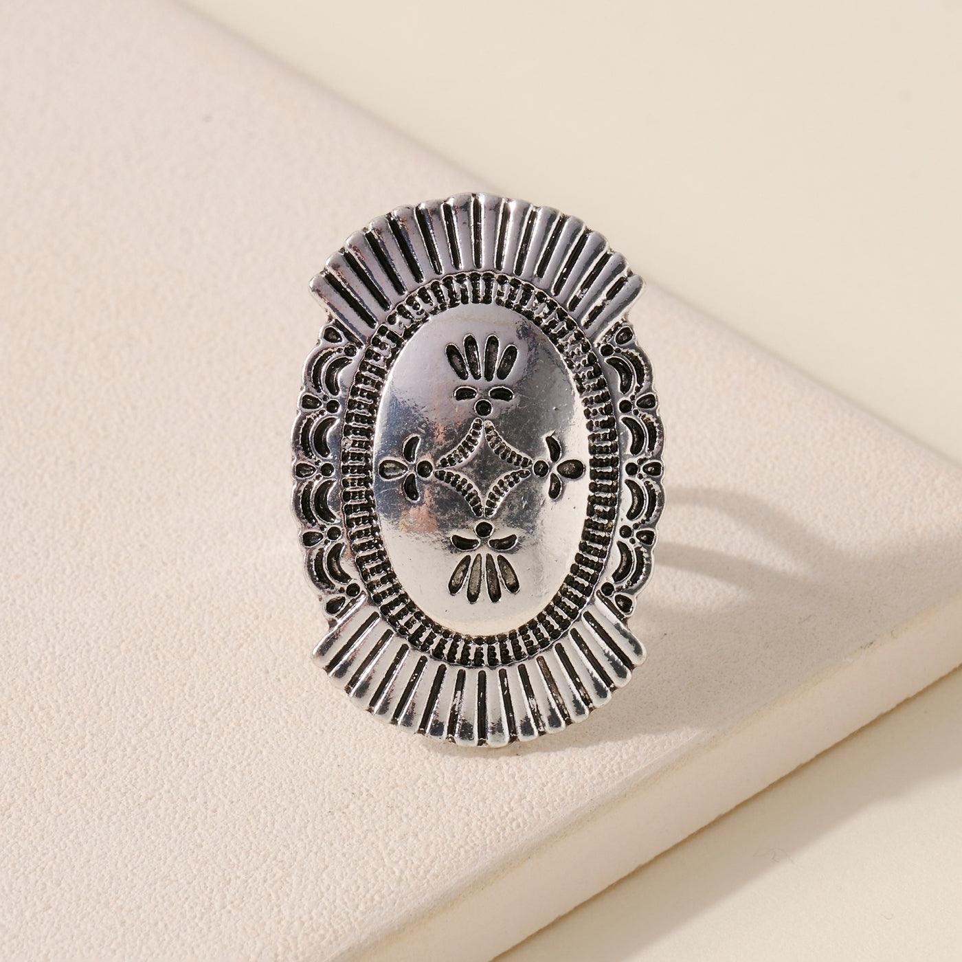 Western Oval Design Ring